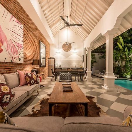 Central 3 Bedroom Villa Close To Seminyak Beach Extérieur photo