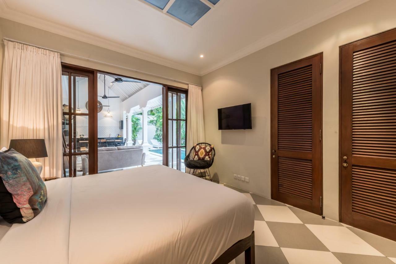 Central 3 Bedroom Villa Close To Seminyak Beach Extérieur photo